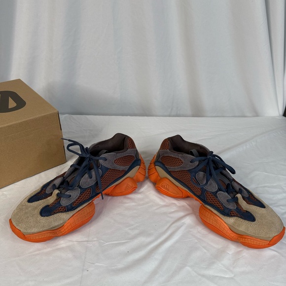 Adidas Yeezy 500 Enflame - Picture 5 of 7